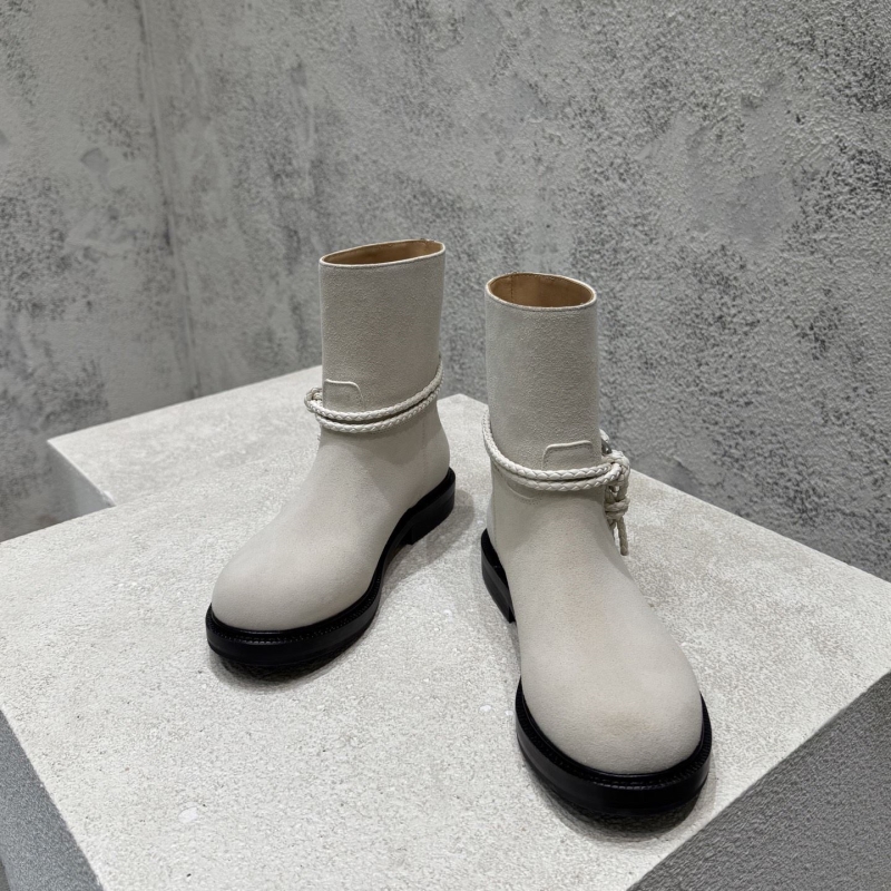 b0tt*ga Ven*ta boots